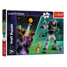 TF Пазлы "200"- Adventures of Buzz Lightyear / Lightyear Buzz Astral Disney, код 50157